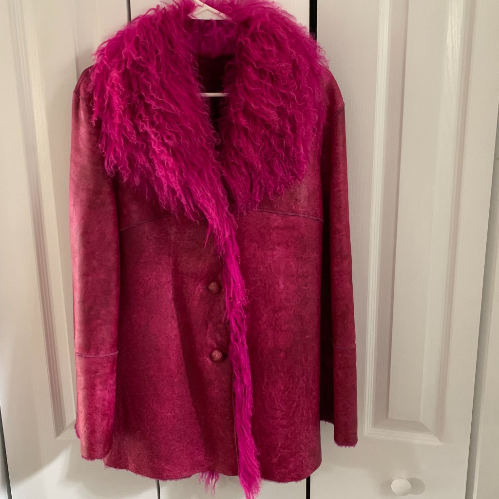 Stylish Very Nice Purple Natural Tuscany Lamb Shearling Jacket With Lama Collar